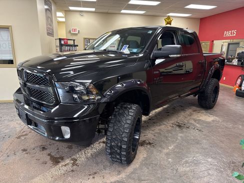 Used 2018 RAM 1500 Big Horn image 3