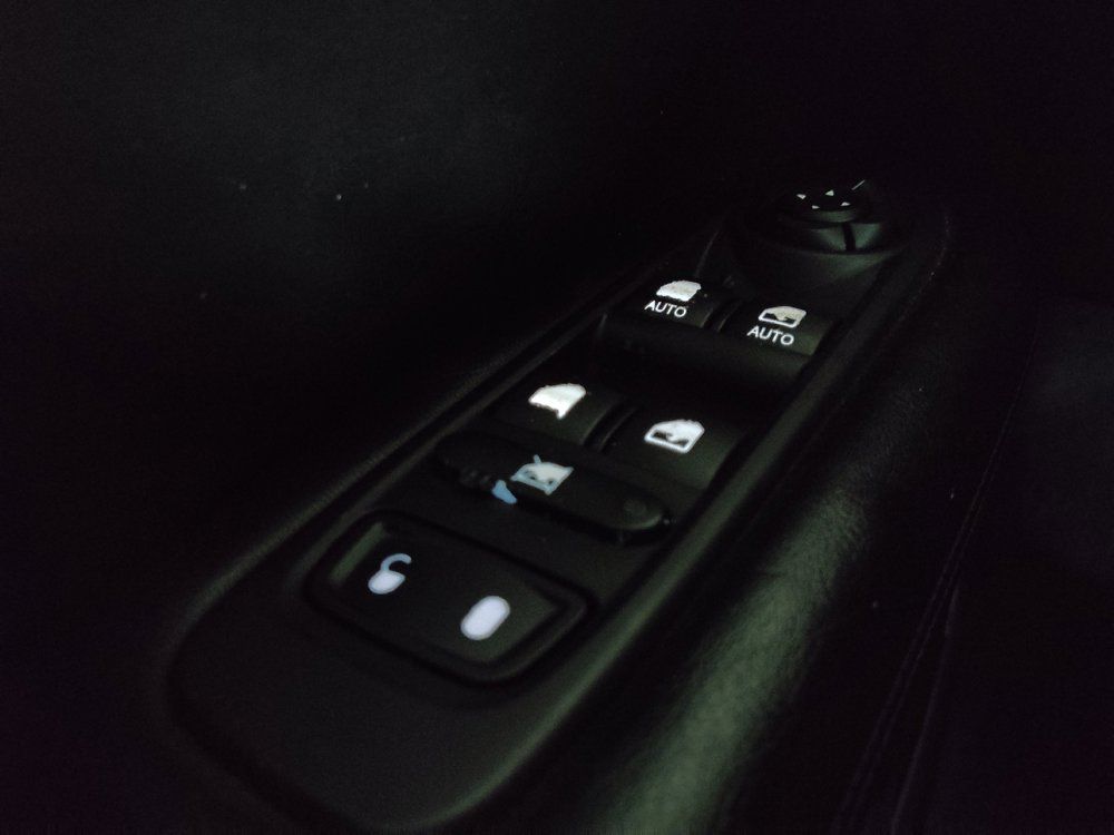 Used 2021 Jeep Compass Latitude w/ Sun and Sound Group FWD image 27