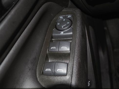 Used 2024 Chevrolet Equinox LT FWD image 18