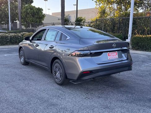 New 2026 Nissan Sentra S image 5