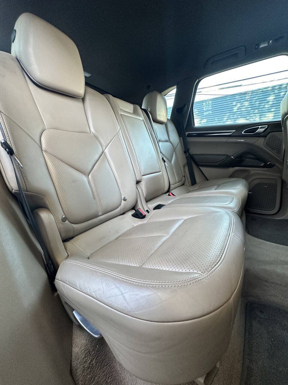 Used 2012 Porsche Cayenne AWD/4WD image 16