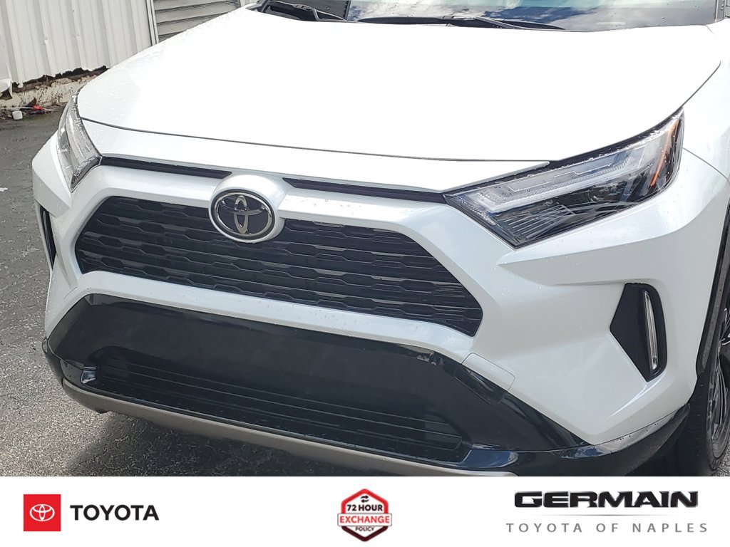 Certified 2025 Toyota RAV4 XSE AWD/4WD image 14