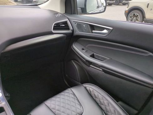 Used 2024 Ford Edge Titanium w/ Cargo Accessory Package image 17