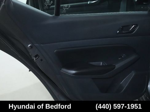 Used 2024 Nissan Altima 2.5 S FWD image 14