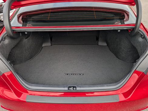 Used 2023 Toyota Camry SE image 9