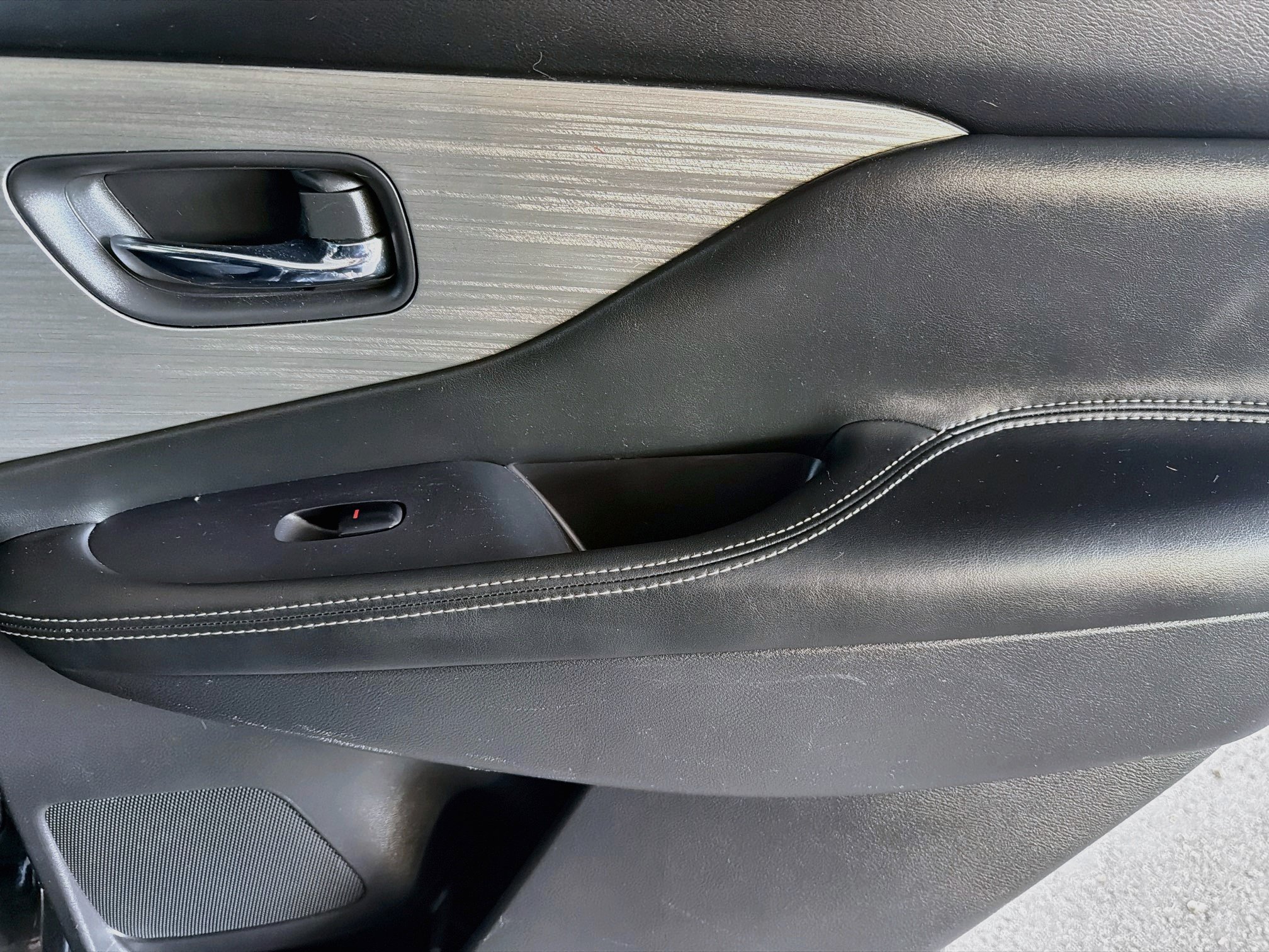 Used 2018 Nissan Murano SV w/ Premium Package AWD/4WD image 28