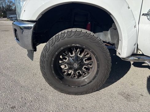 Used 2015 Ford F250 XLT w/ XLT Value Package image 14