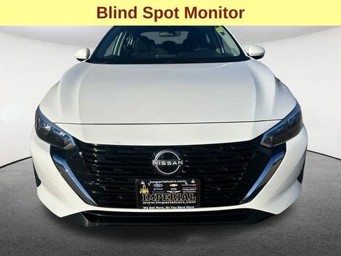 Used 2025 Nissan Sentra S image 4