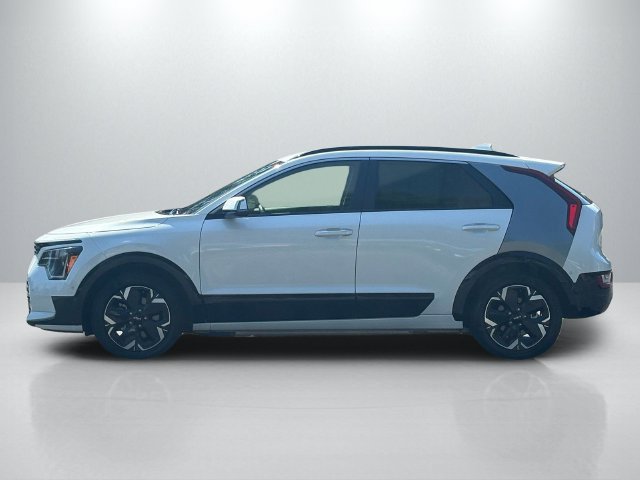 Certified 2023 Kia Niro Wave FWD image 6
