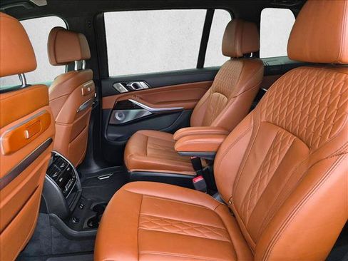 Used 2024 BMW X7 M60i w/ Executive Package AWD/4WD image 17