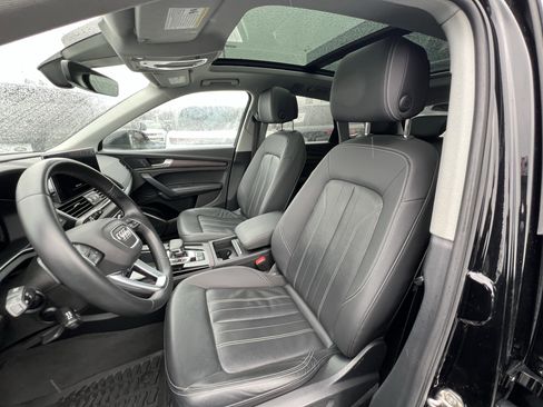 Used 2021 Audi Q5 Premium Plus w/ Premium Plus Package image 15