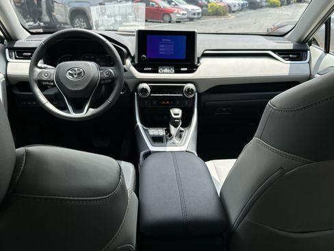 Used 2024 Toyota RAV4 XLE Premium w/ Weather Package AWD/4WD image 22