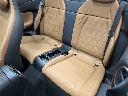 Certified 2026 Mercedes-Benz CLE 450 4MATIC Cabriolet image 40