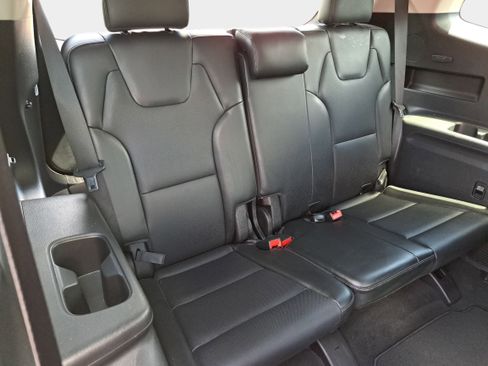Used 2022 Kia Telluride S AWD/4WD image 12