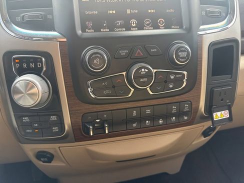 Used 2015 RAM 1500 Laramie w/ Convenience Group image 16