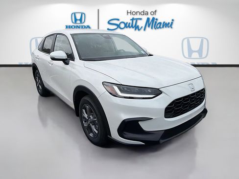 New 2026 Honda HR-V LX image 1