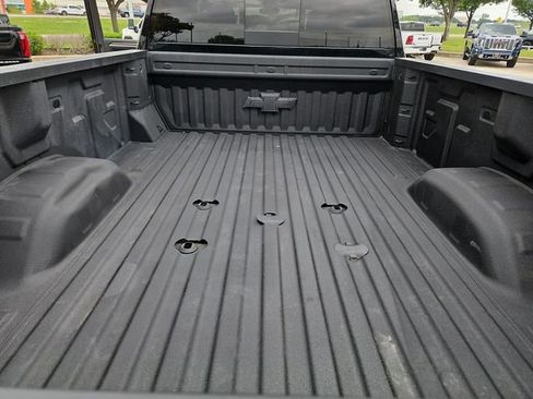 Used 2025 Chevrolet Silverado 3500 High Country w/ High Country Premium Package AWD/4WD image 27