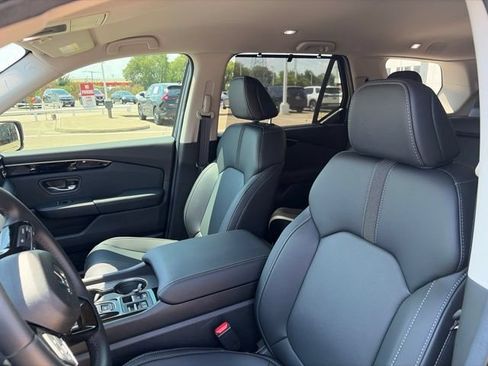 Certified 2026 Honda Pilot EX-L image 13