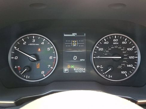 Used 2025 Subaru Outback Limited AWD/4WD image 21