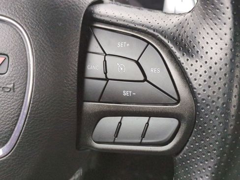 Used 2022 Dodge Challenger R/T w/ Driver Convenience Group image 23