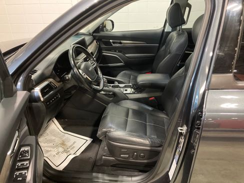 Used 2022 Kia Telluride SX image 26