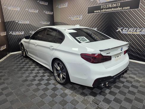 Used 2019 BMW M550i xDrive image 10