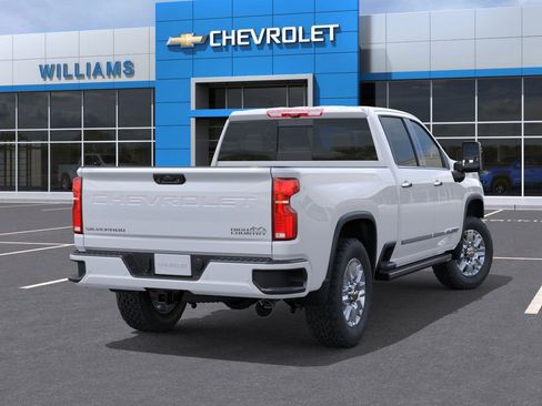 New 2026 Chevrolet Silverado 3500 High Country w/ High Country Premium Package AWD/4WD image 4