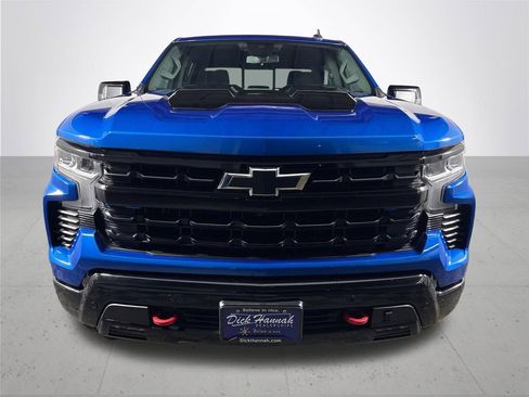 Used 2024 Chevrolet Silverado 1500 LT Trail Boss w/ Convenience Package II image 3
