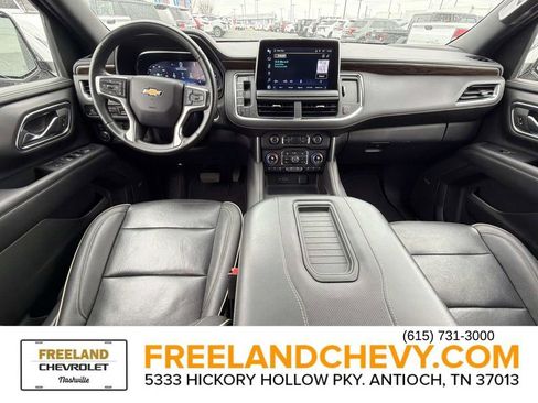 Used 2023 Chevrolet Suburban Premier image 20