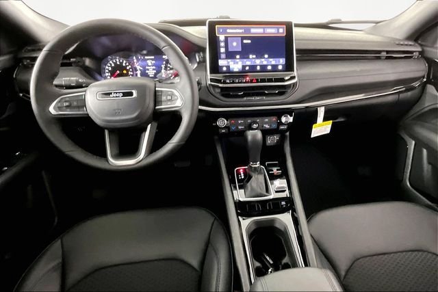 New 2026 Jeep Compass Latitude AWD/4WD image 6
