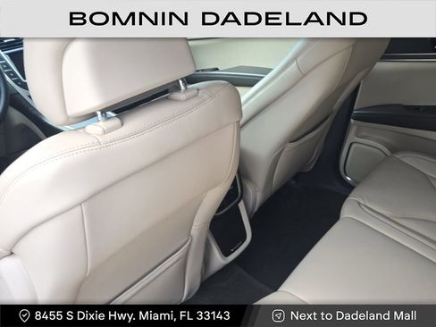 Used 2018 Lincoln MKX Select w/ Select Plus Package image 14