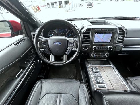 Used 2019 Ford Expedition Limited w/ Equipment Group 301A AWD/4WD image 13