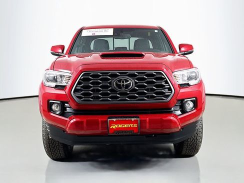 Certified 2021 Toyota Tacoma TRD Sport image 2