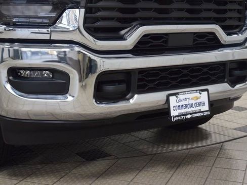 Used 2026 RAM 3500 Tradesman w/ Chrome Appearance Group image 7