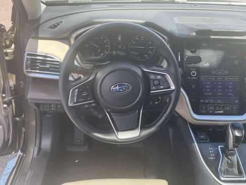 Used 2022 Subaru Outback Limited AWD/4WD image 13