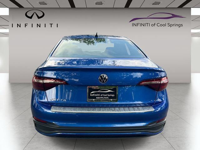 Used 2024 Volkswagen Jetta Sport FWD image 6