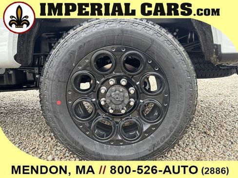 New 2026 Ford F350 Lariat w/ Black Appearance Package image 8