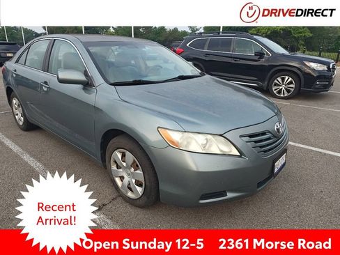 Used 2008 Toyota Camry LE FWD image 1