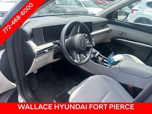 Used 2025 Hyundai Tucson SEL FWD image 5