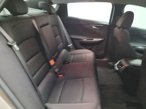 Used 2024 Chevrolet Malibu LT FWD image 19
