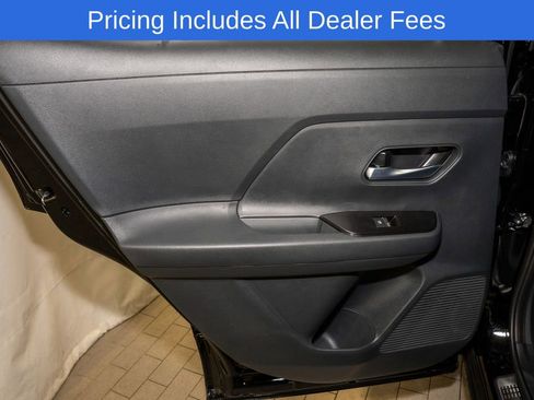 New 2026 Nissan Kicks SR w/ Illumination Package FWD image 18