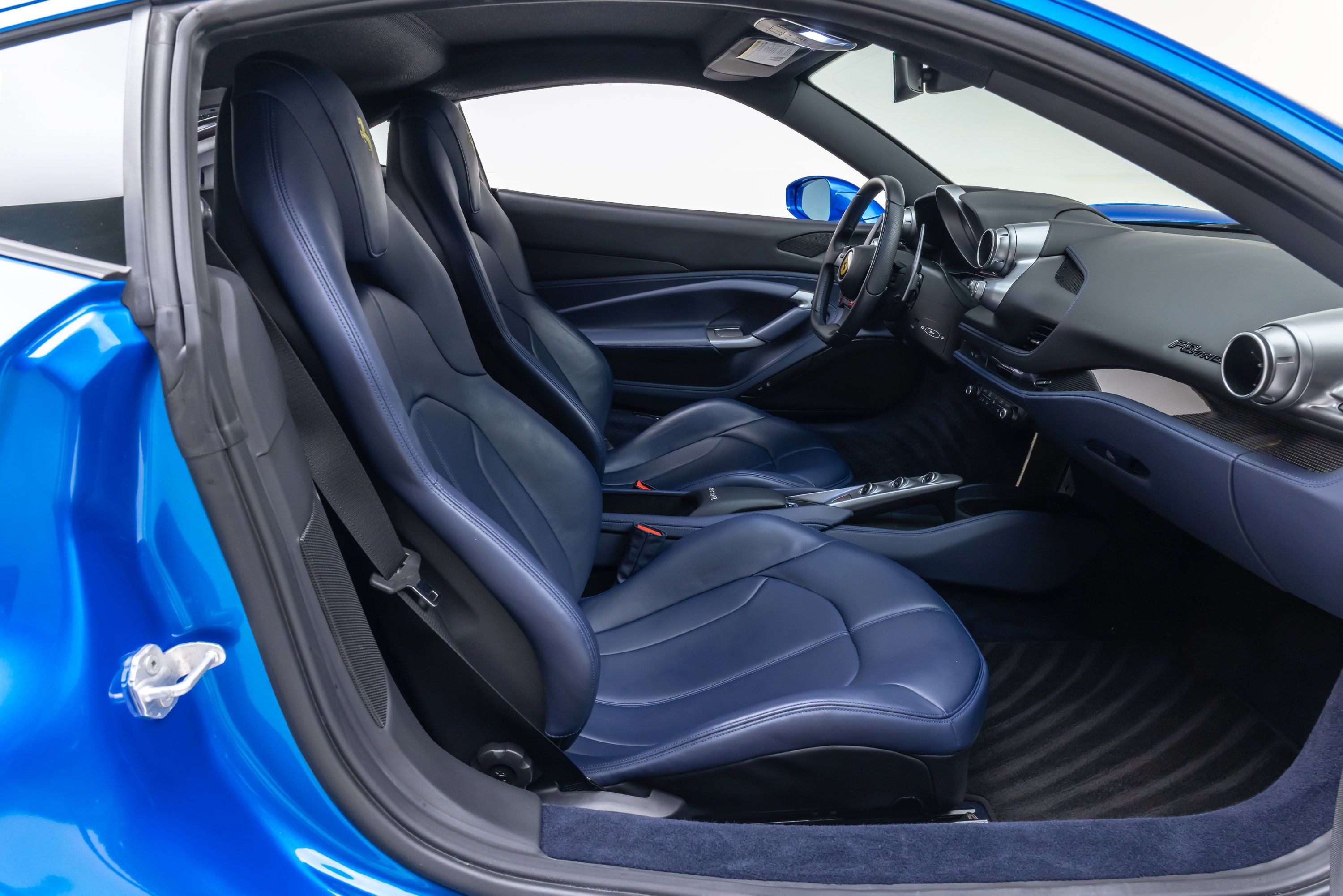 Certified 2021 Ferrari F8 Tributo RWD image 45