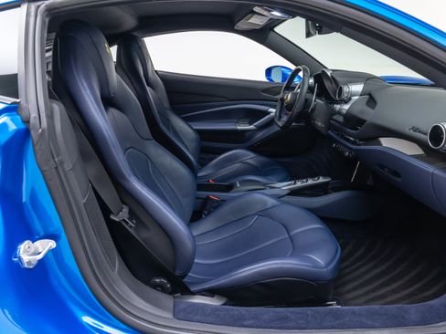 Certified 2021 Ferrari F8 Tributo RWD image 45