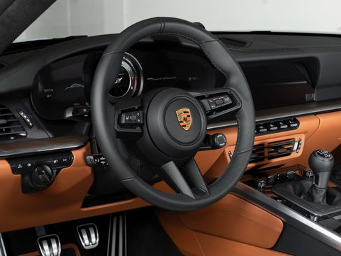 Used 2023 Porsche 911 Sport Classic image 19