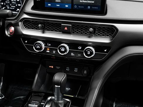New 2026 Acura Integra FWD image 15