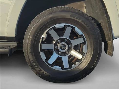 Certified 2024 Toyota 4Runner TRD Off-Road Premium w/ Off Road Premium Plus Package AWD/4WD image 6
