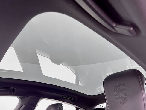 Certified 2021 Porsche Taycan RWD image 22