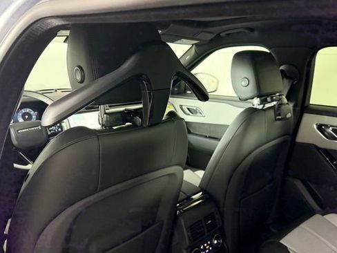Used 2026 Land Rover Range Rover Velar Dynamic SE AWD/4WD image 25