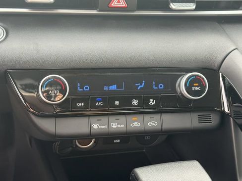 New 2026 Hyundai Elantra Hybrid FWD image 31