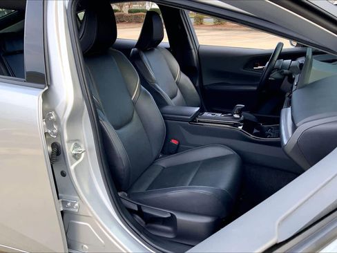 Used 2024 Toyota Prius Limited image 8